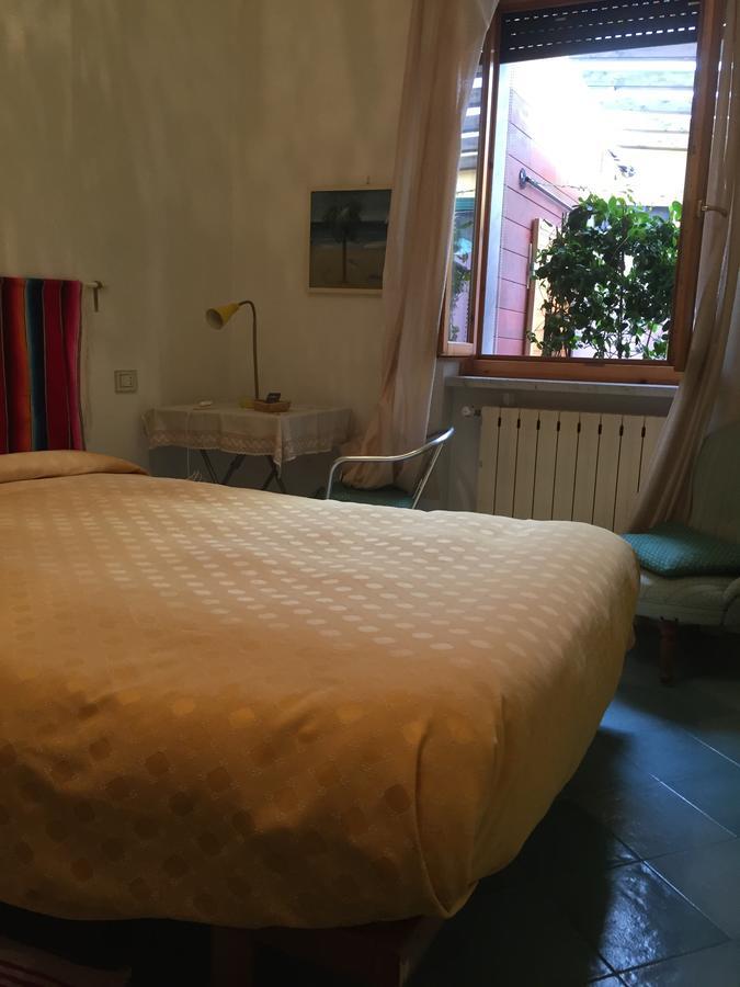 Bed and Breakfast Casa Fornaciari Viareggio Exterior foto